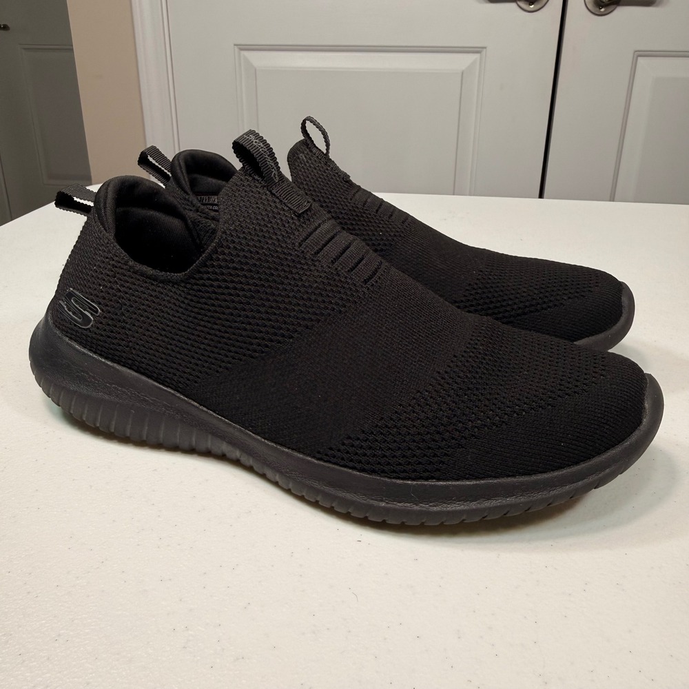 Skechers Ultra Flex First Take Black Slip On Memory Foam Sneakers 12837TX 7.5